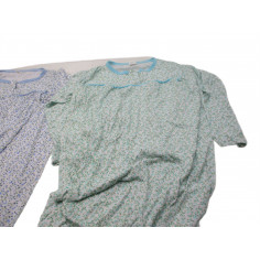 20 Pyjamas Chemises de nuit a 0.80€