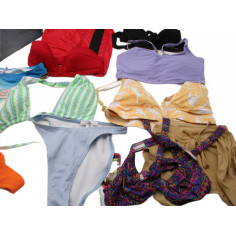116 Maillots bain haut ou bas a 0.50€