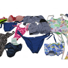 82 Maillots bain haut ou bas a 0.50€