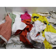 50 Tissus neufs deballes