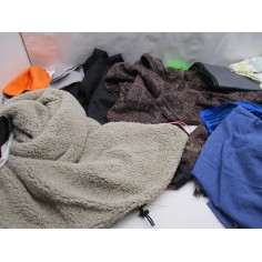 62 Tissus neufs deballes