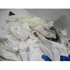 62 Tissus neufs deballes