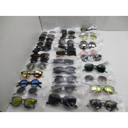 40 Paires de lunettes soleil
