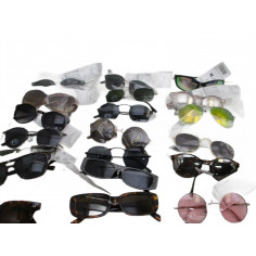 40 Paires de lunettes soleil