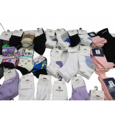 35 packs de 3 paires de chaussettes