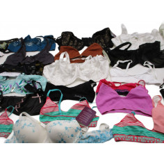 100 Soutien-gorge a 1€