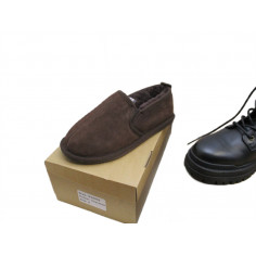 20 Paires de chaussures avec boites a 5€