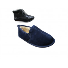 20 Paires de chaussures avec boites a 5€