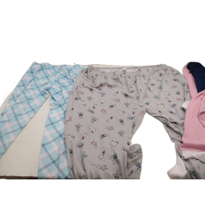 78 Pyjamas haut ou bas a 0.60€