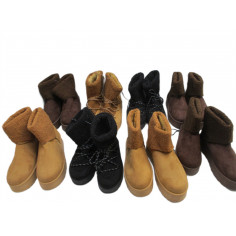 8 Paires de chaussures a 4€