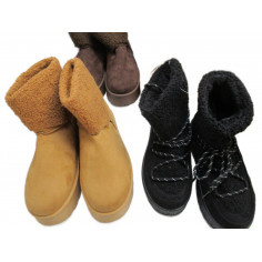 8 Paires de chaussures a 4€