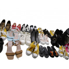 24 Paires de chaussures a...