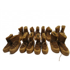 10 Paires de chaussures a 3€