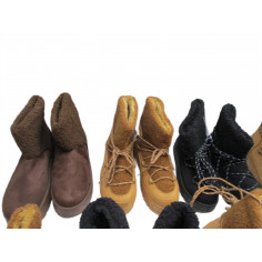 10 Paires de chaussures a 3€