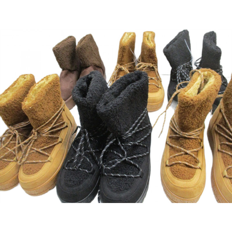 10 Paires de chaussures a 3€