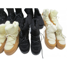 10 Paires de chaussures a 3€