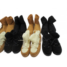 10 Paires de chaussures a 3€