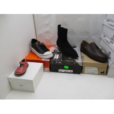 100 paires de chaussures a 3.50€