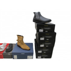 100 paires de chaussures a 3.50€