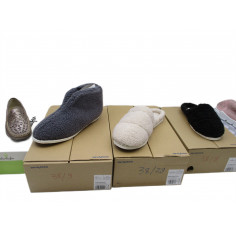 100 paires de chaussures a 3.50€