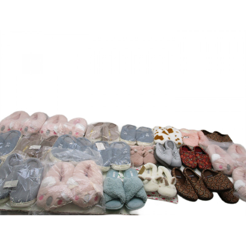 26 Paires de chaussons a 2€