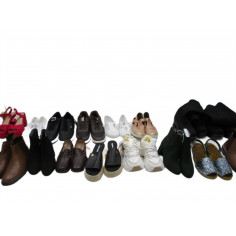 18 Paires de chaussures a 3€