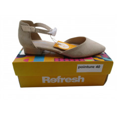 17 paires de chaussures a 3.50€