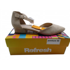 7 paires de chaussures a 3.50€