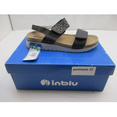 7 paires de chaussures a 3.50€