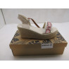 12 Paires de chaussures a 3€