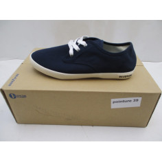 6 Paires de chaussures a 3€